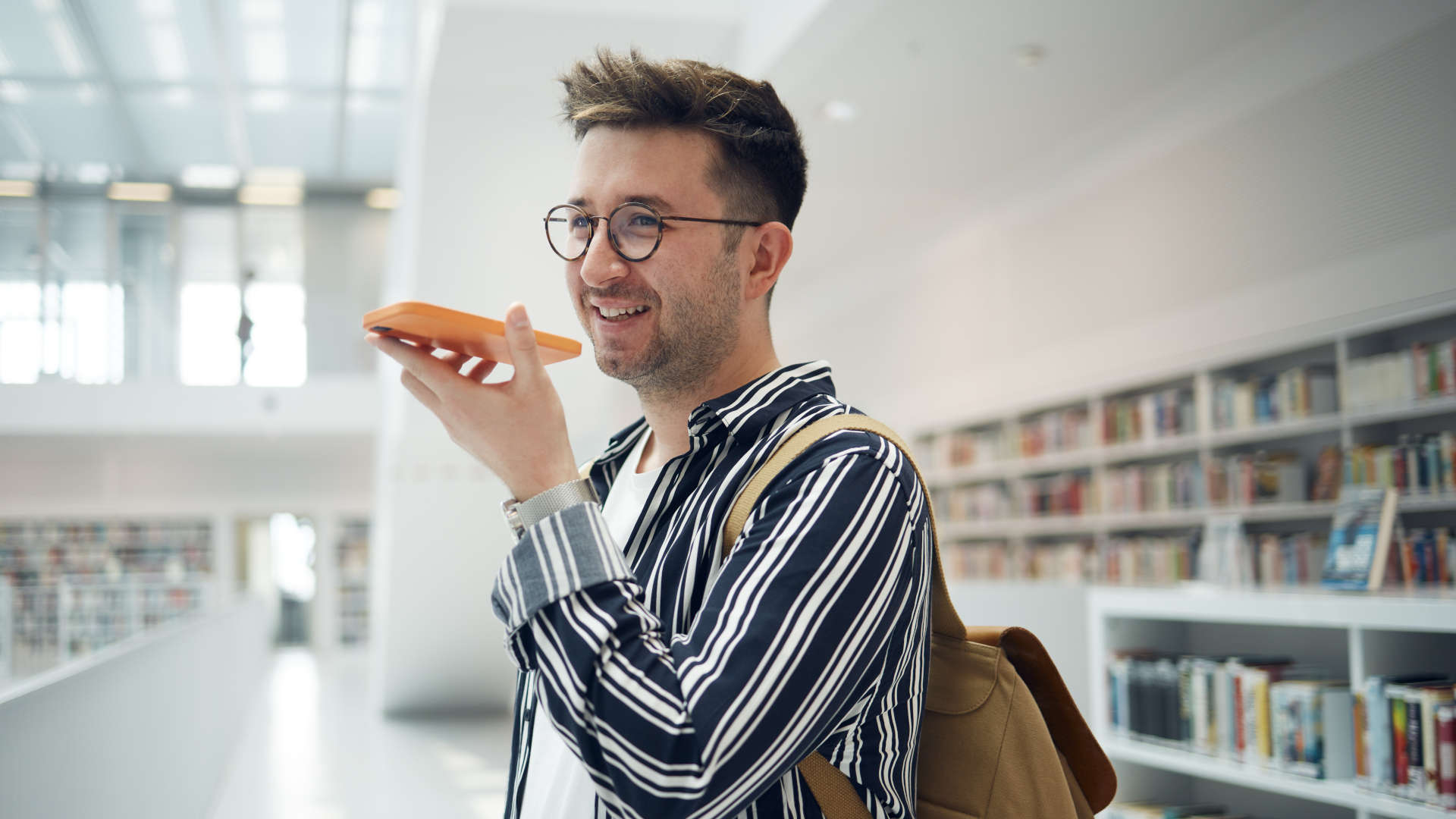 Phonexia lanza nuevos modelos de voz a texto: ucraniano y serbio